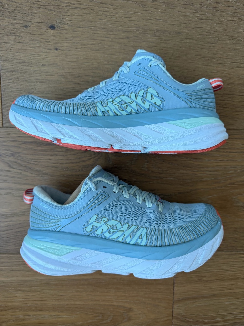 Hoka Bondi 7 Womenโs US 5.5 Running Shoes